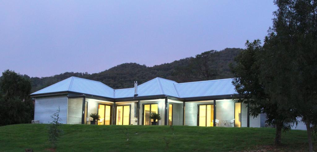 3 Bells Alpine Cottage 브라이트 외부 사진